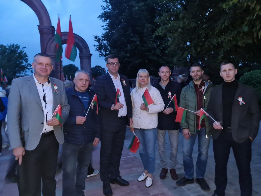 На мемориальном комплексе «Буйничское поле» в Могилеве состоялся митинг-реквием «Звон скорби»