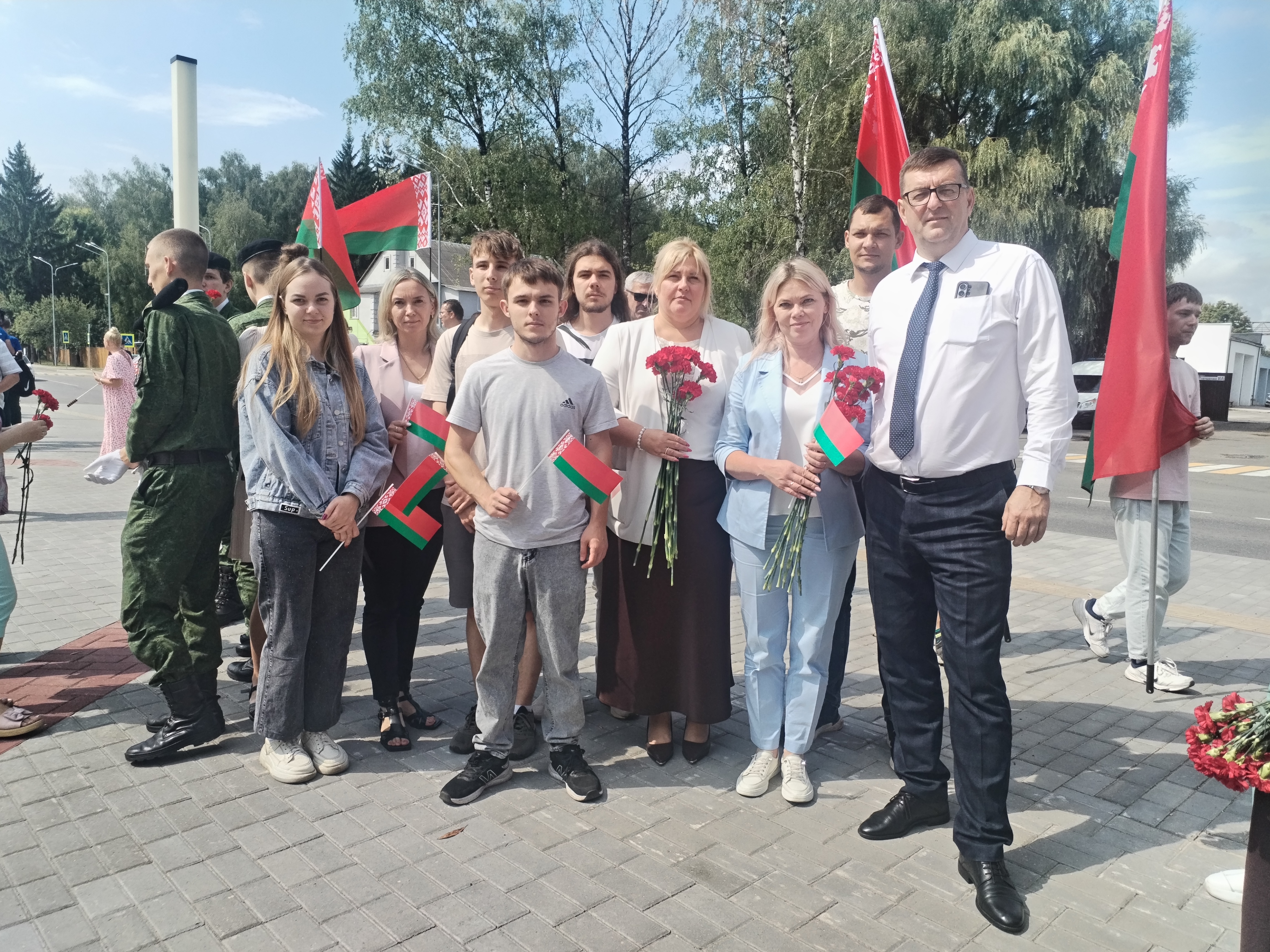Вагоностроители чтят память жертв геноцида