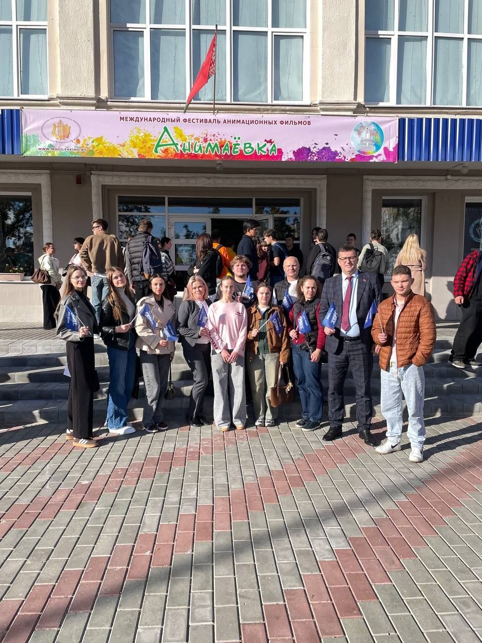  Коллектив Могилёвского вагоностроительного завода посетил кинотеатр «Космос»